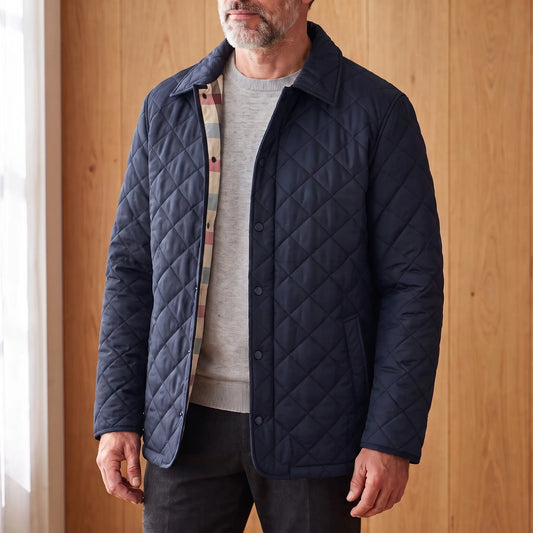 CHECK LINED JACKET in navy blue, men's diamond-quilted snap jacket with check lining, worn over a grey knit