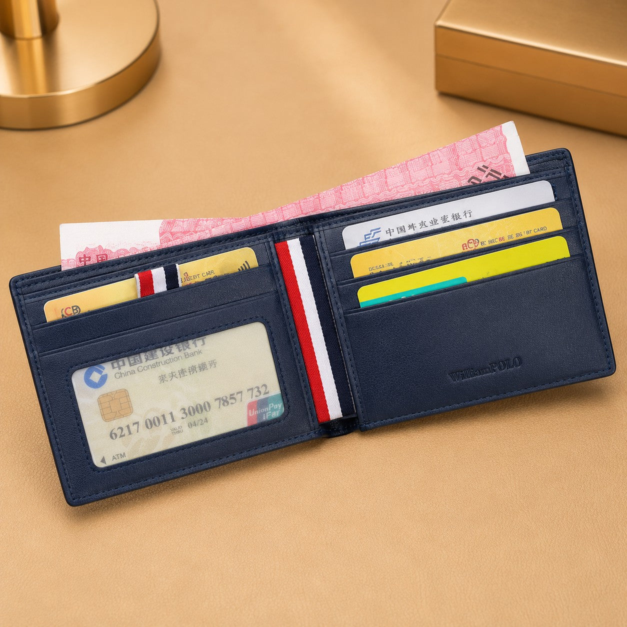 CLASSIC BIFOLD WALLET