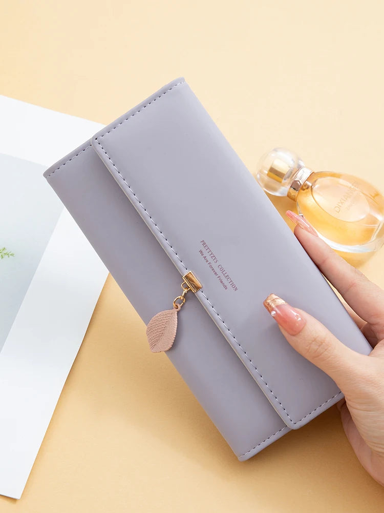 Leather Leaf Pendant Tri-Fold Wallet