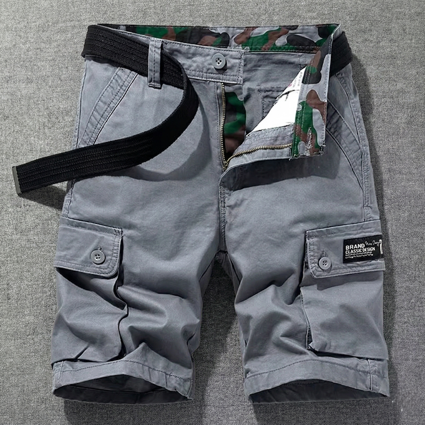 SPORTY CARGO SHORTS
