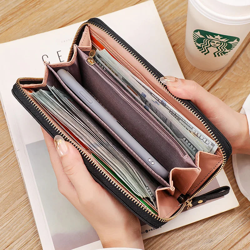 Valente Luxe Clutch