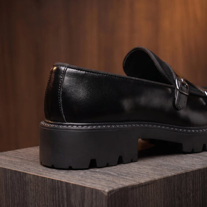 Thick sole loafer heel and chunky sole detail