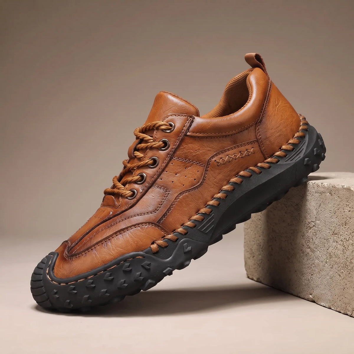 Laceless casual shoe in tan