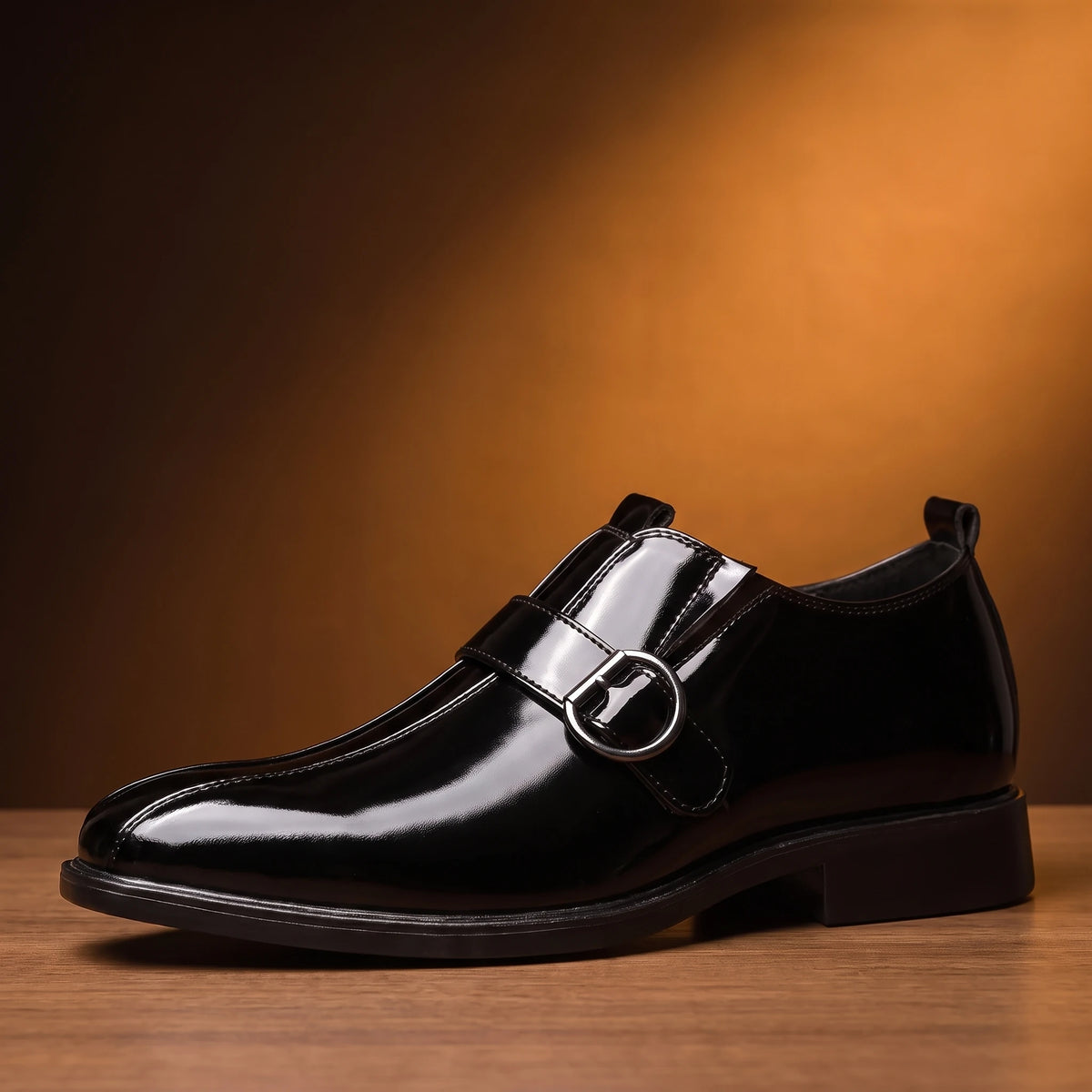 Glossy Formal Loafers - side detail