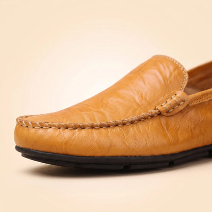Slip-on loafer side stitching detail