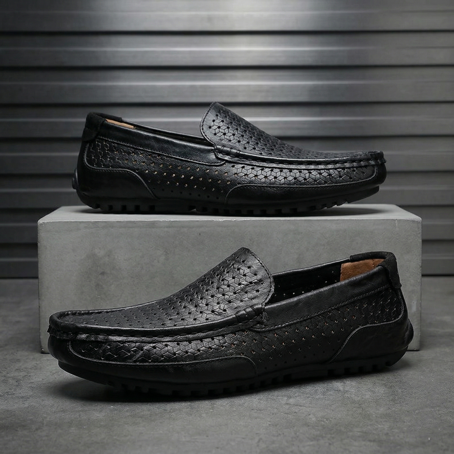 AIRFLOW LEATHER LOAFERS
