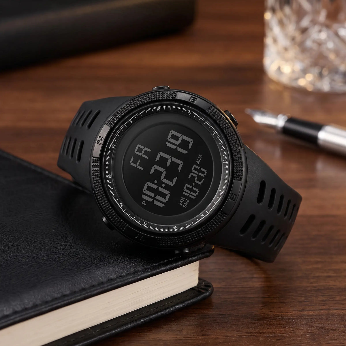 BACKLIT DIGITAL WATCH in black, men's digital sports watch with compass bezel and vented resin strap