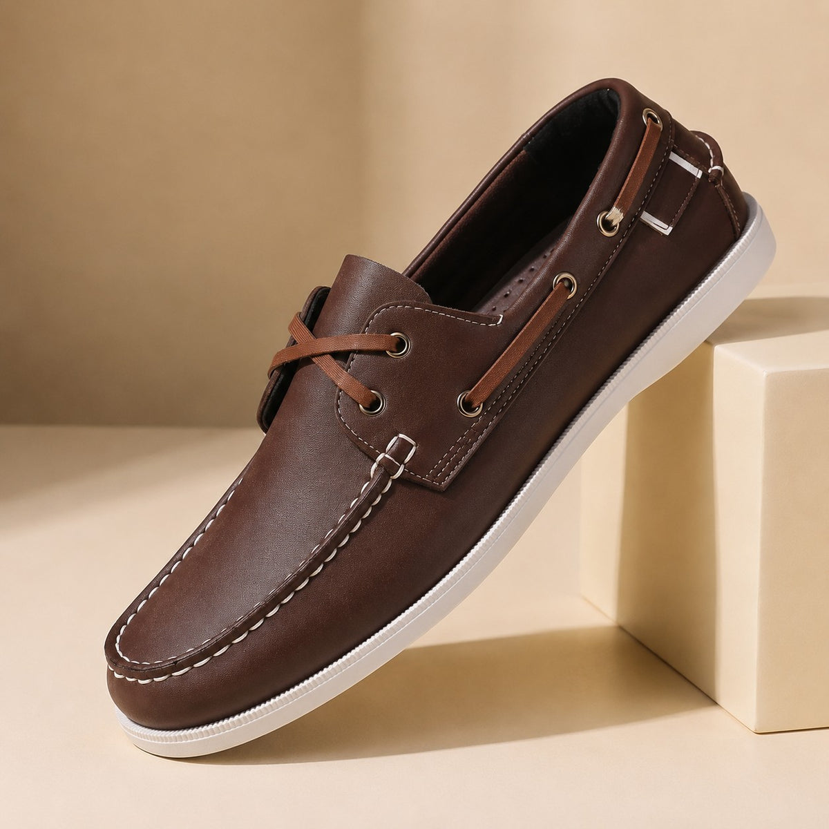 CLASSIC MOC TOE LOAFERS