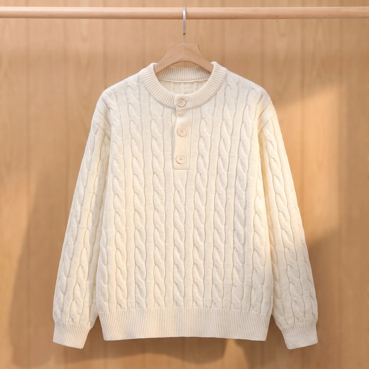 CLASSIC CABLE SWEATER White