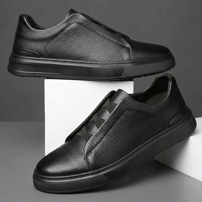 CLEAN LOW-TOP SNEAKERS