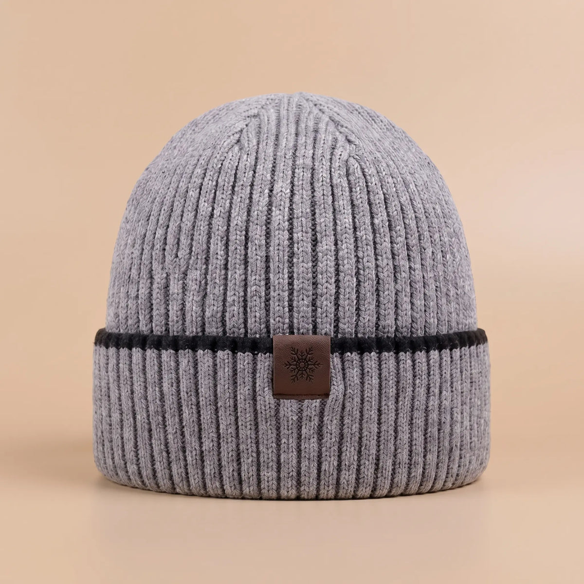 Fleece cuff beanie in grey