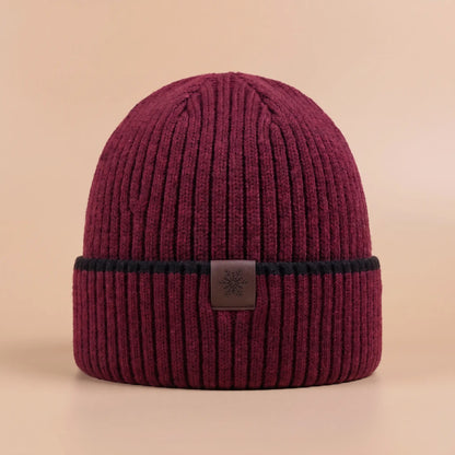 Fleece cuff beanie in red