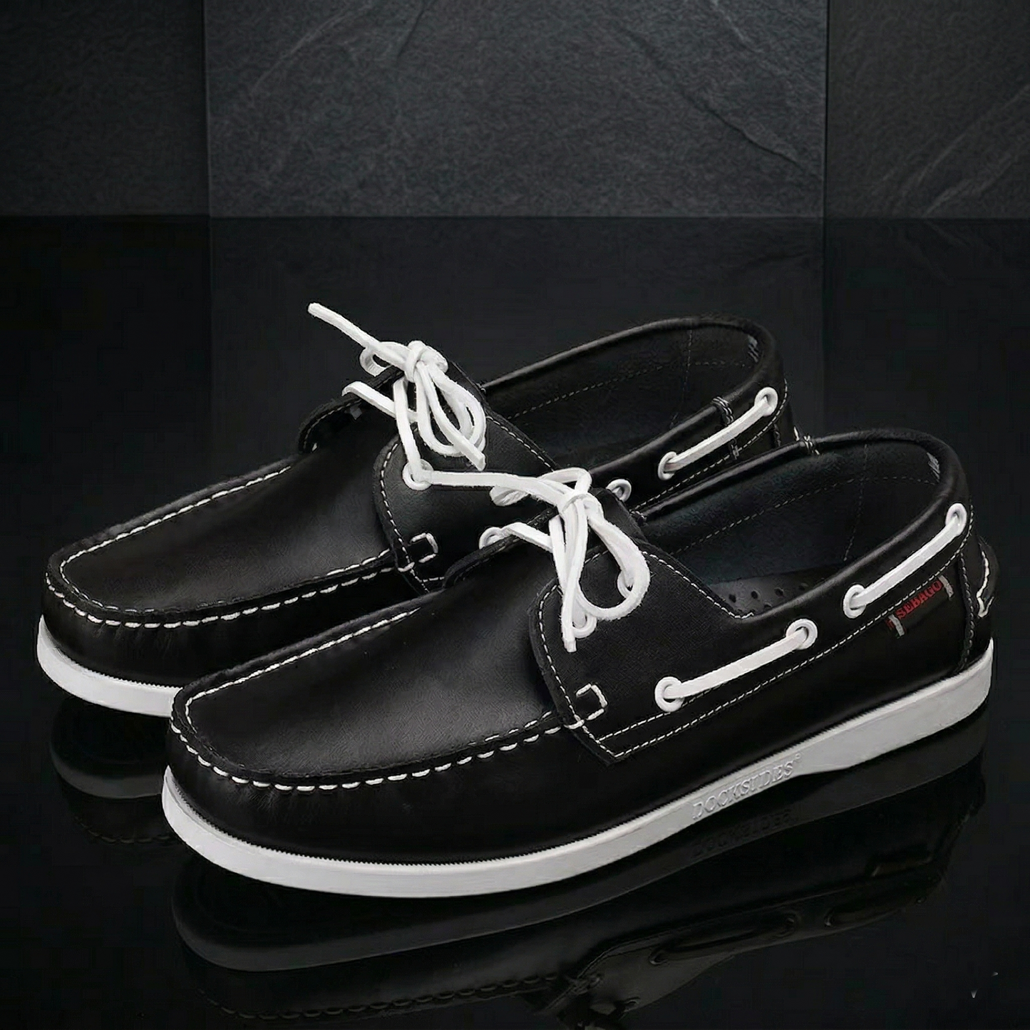 LACE-UP DECK SHOES