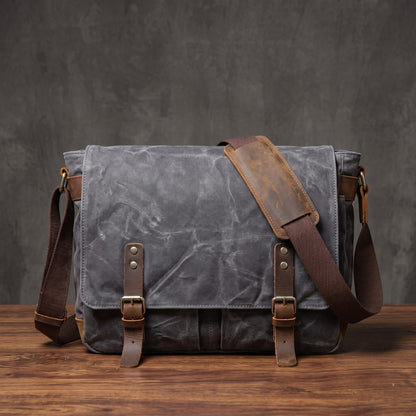 VINTAGE SHOULDER WORK BAG