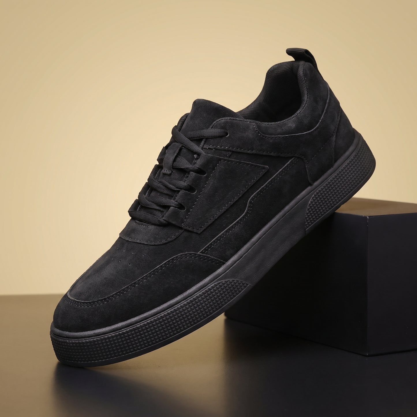 HEIGHT BOOST STREET SNEAKERS