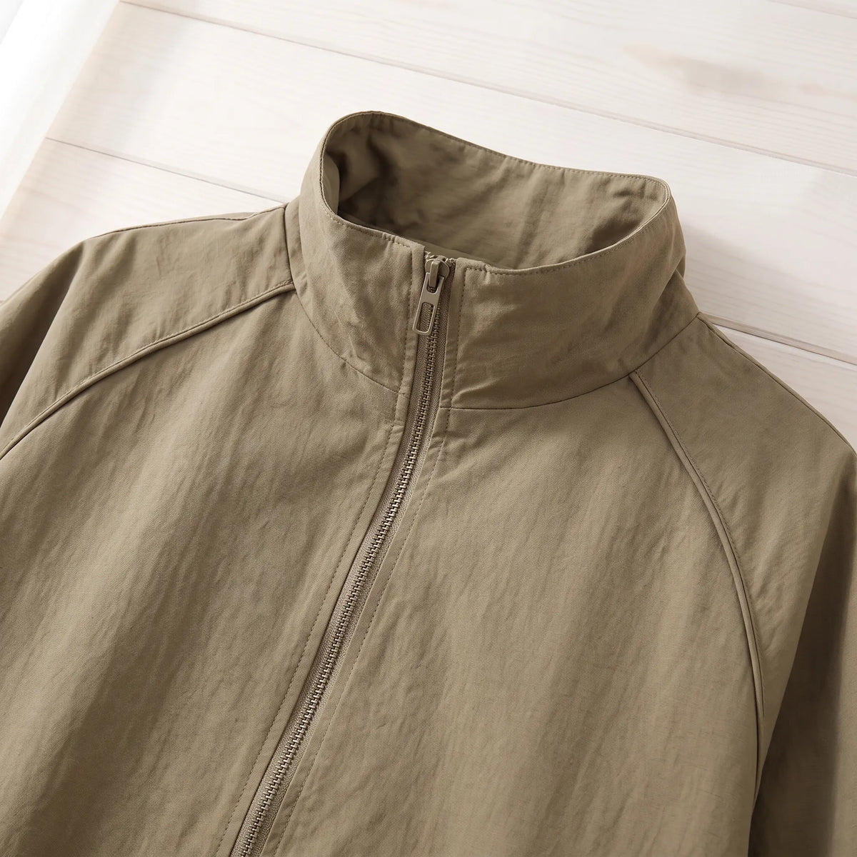 Jacket stand collar and zip detail