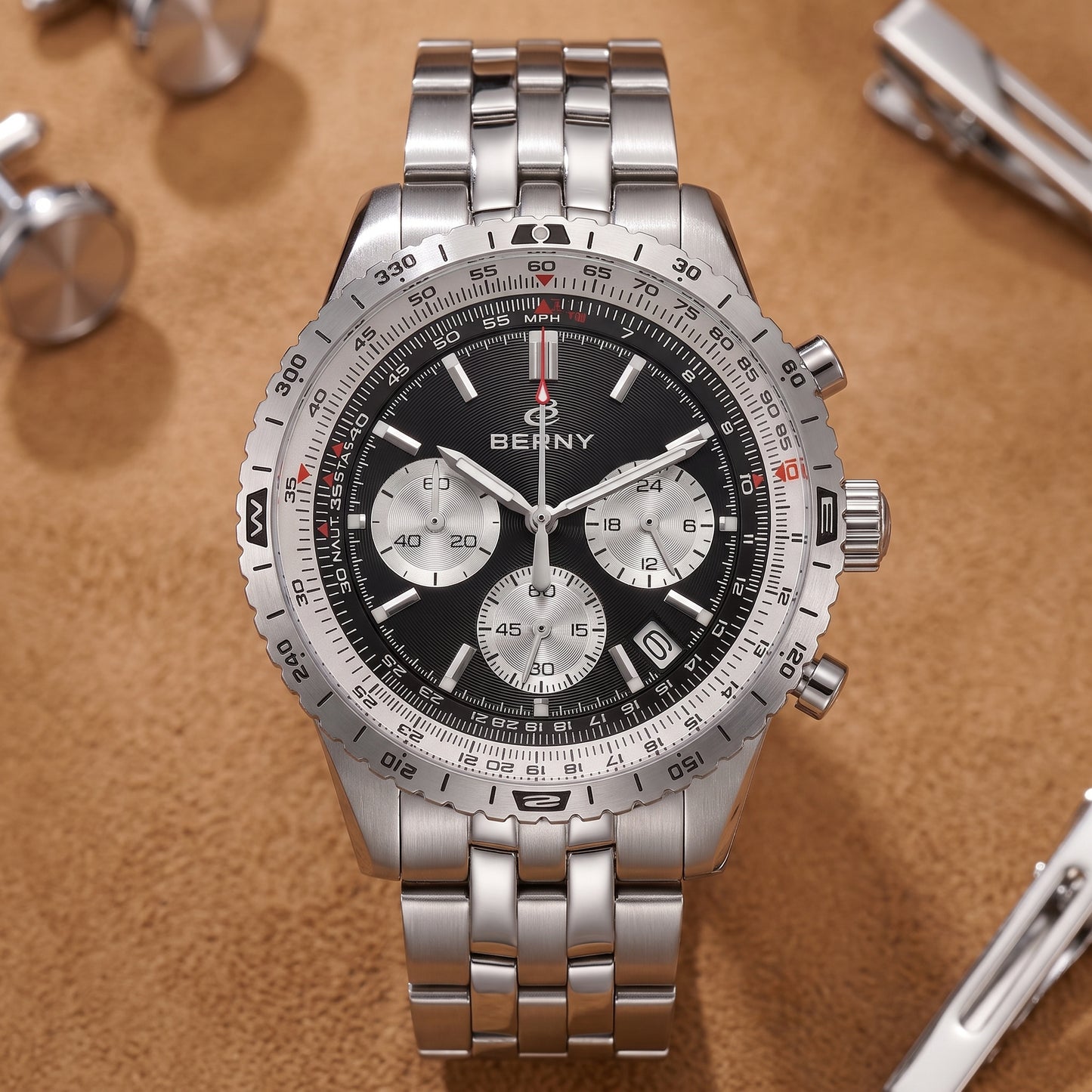LUMINOUS STEEL CHRONOGRAPH WATCH