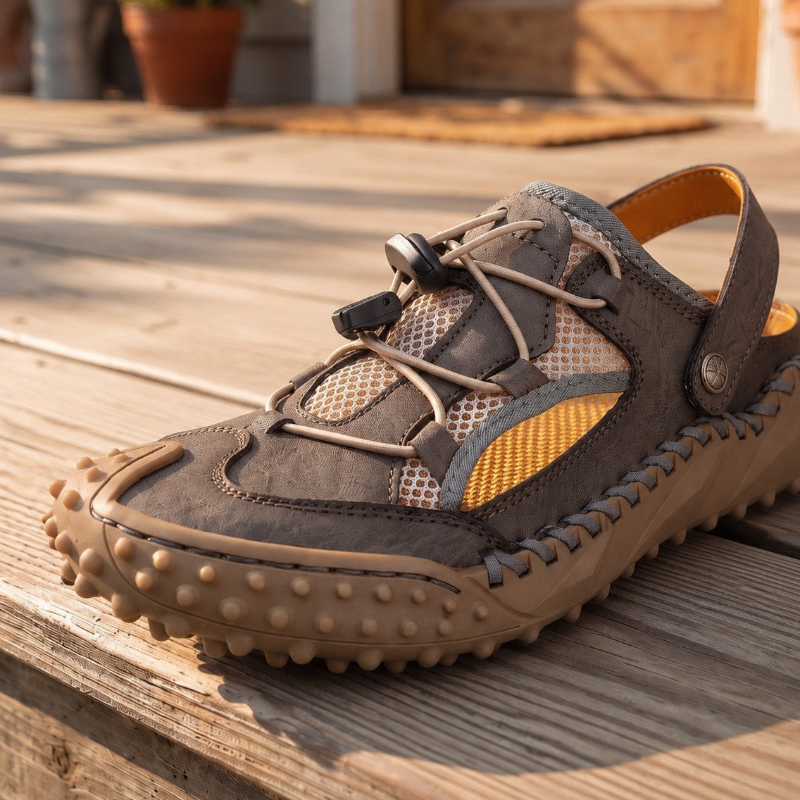 OUTDOOR MESH SANDALS
