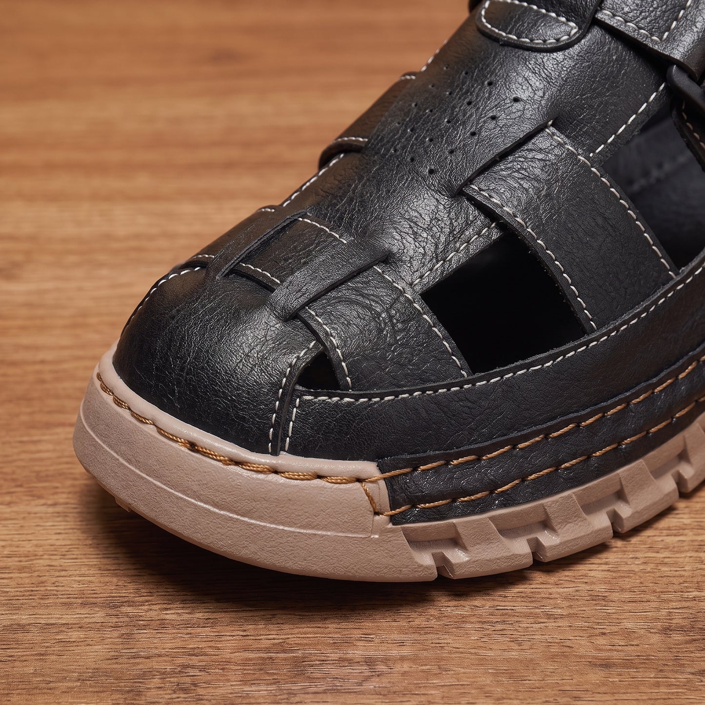 PROTECTIVE TOE SANDALS