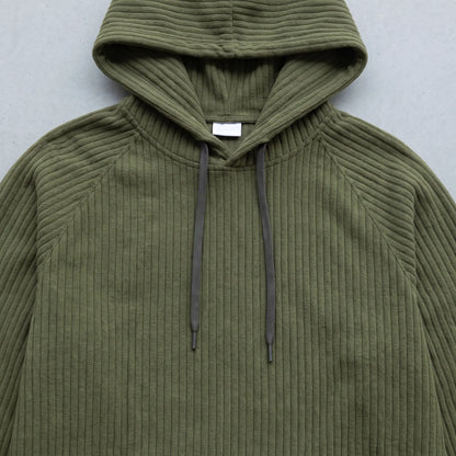 RIBBED PULLOVER HOODIE hood and drawcord detail