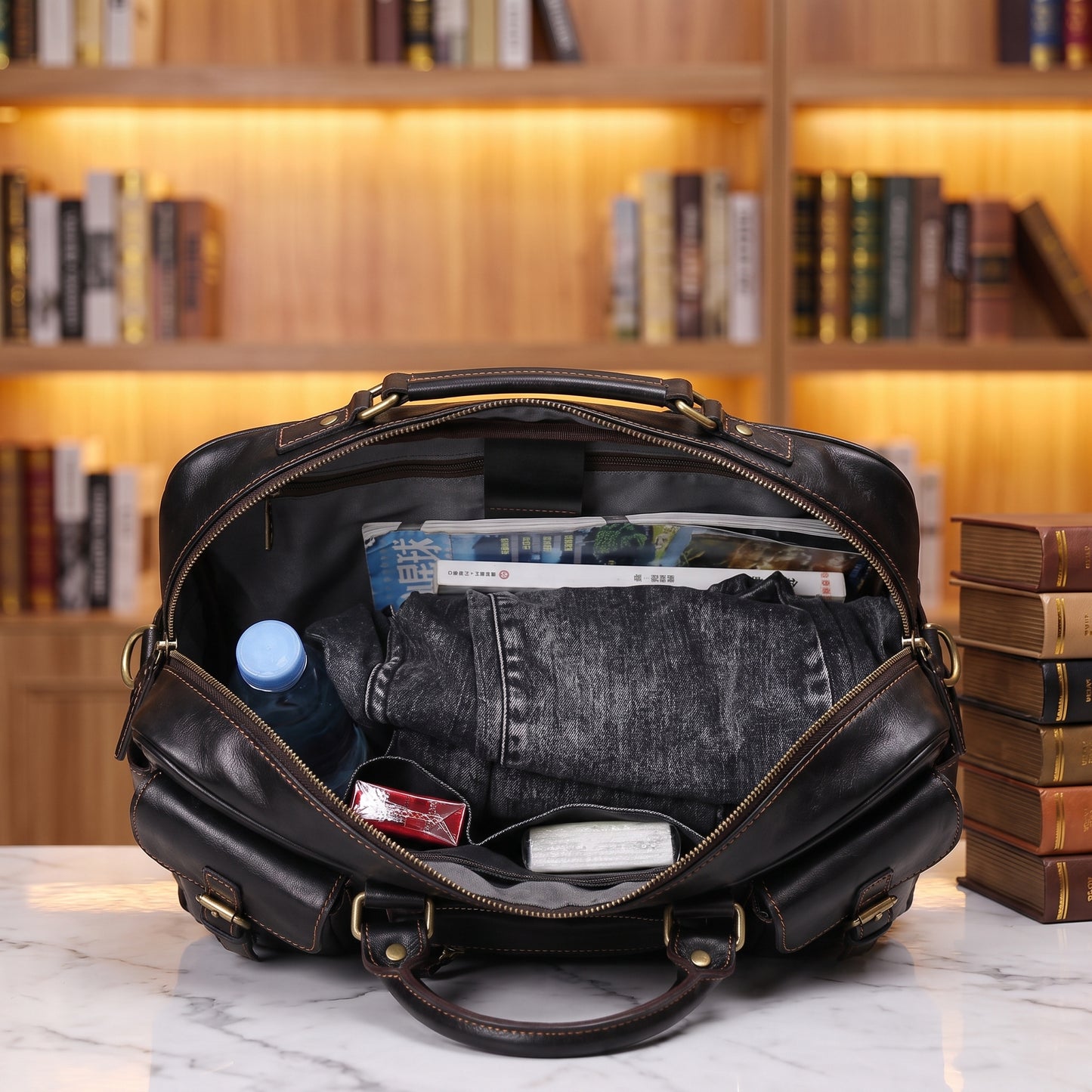 RUGGED COWHIDE HANDBAG