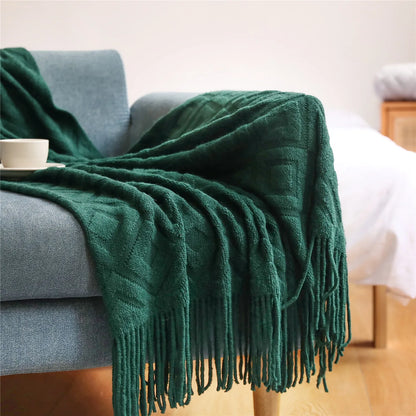 Veloura Cable Knit Throw Blanket