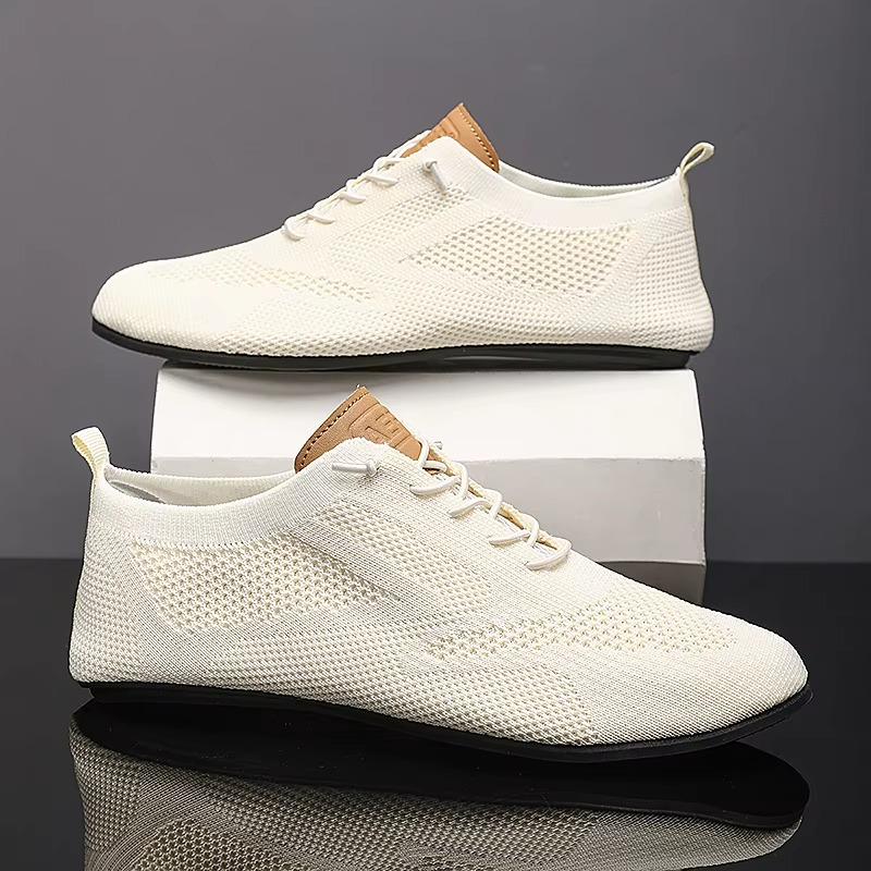 Air-Light Mesh Everyday Shoe