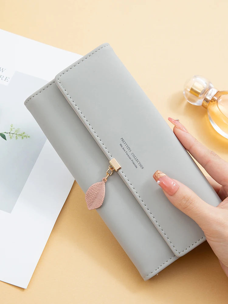 Leather Leaf Pendant Tri-Fold Wallet