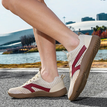 LIGHTWEIGHT MESH FIT TRAINERS