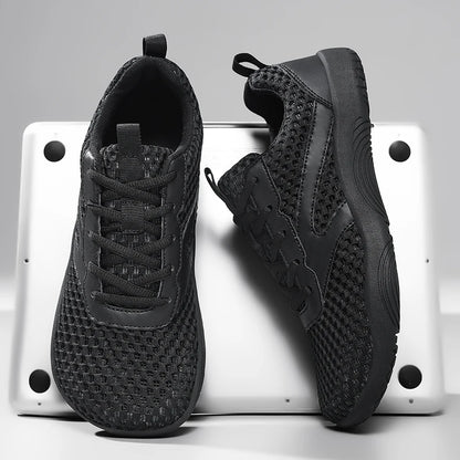 LIGHTWEIGHT MESH FIT TRAINERS
