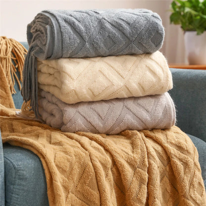 Veloura Cable Knit Throw Blanket