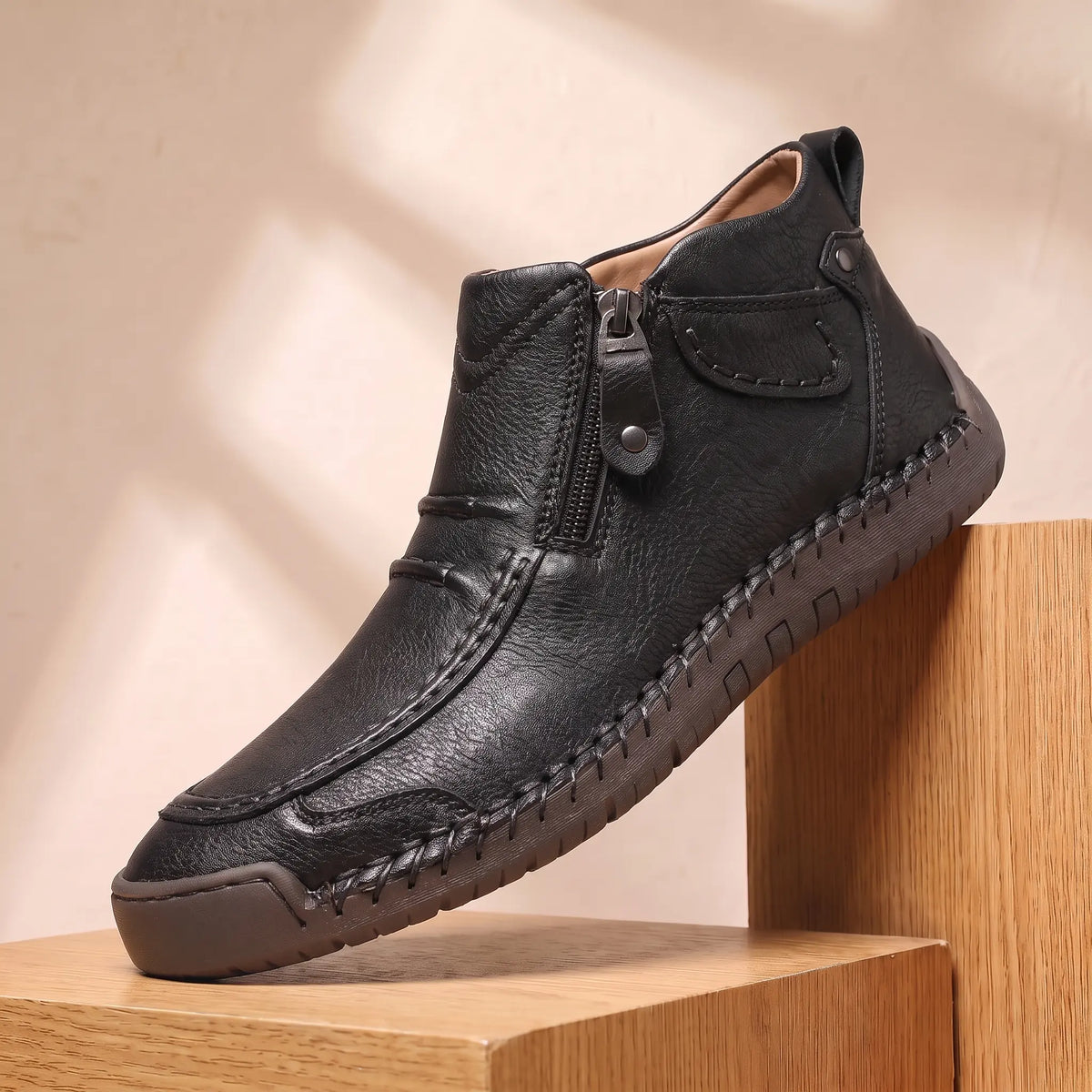 SIDE ZIP BOOTS in black, leather ankle boot with side zip, moc toe and hand stitched sole