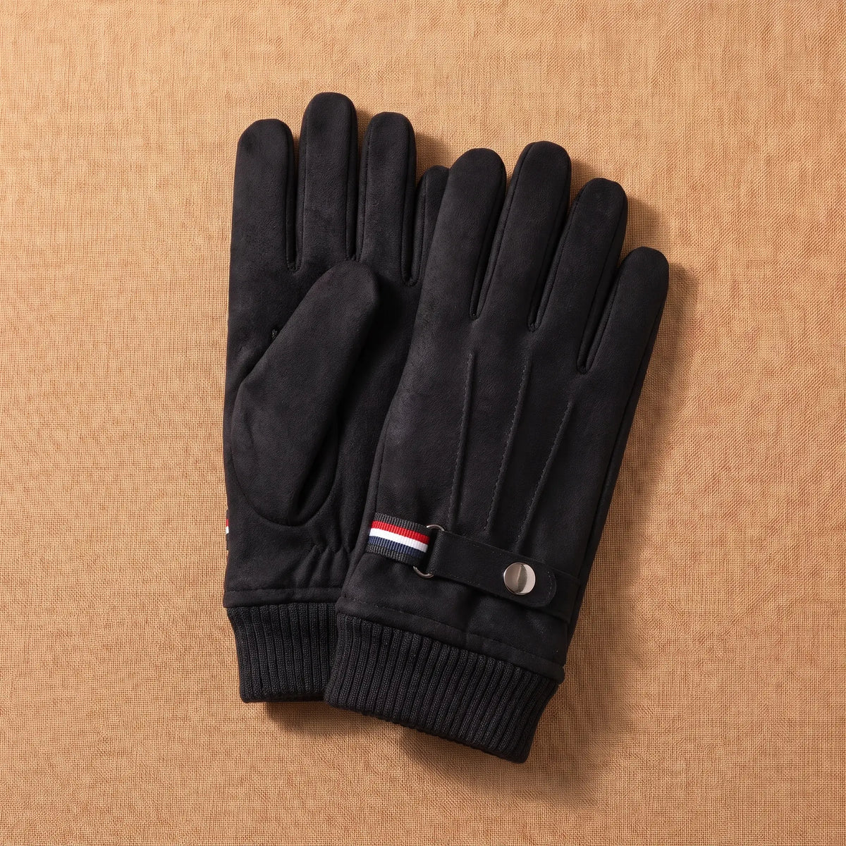 Strap Cuff Gloves in Black