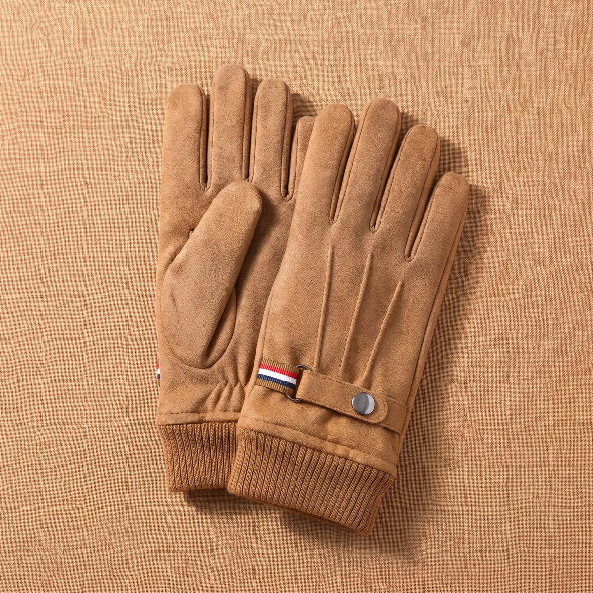 Strap Cuff Gloves in Brown
