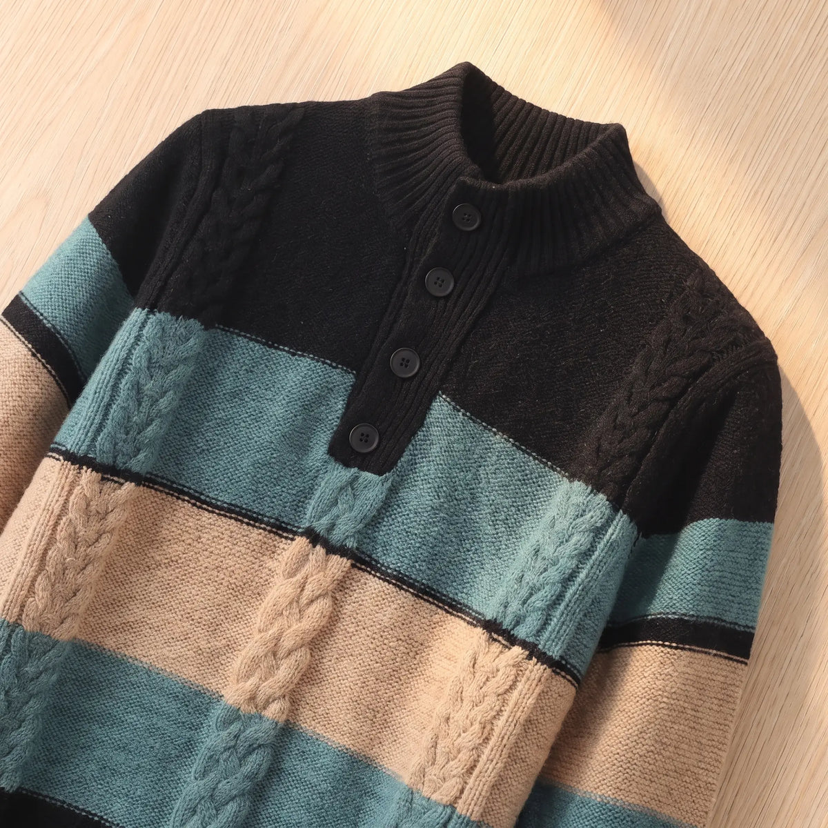 STRIPED CABLE SWEATER Collar Detail