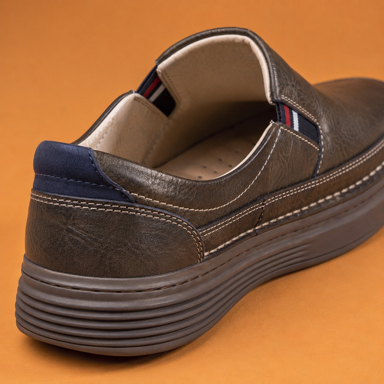 STRIPE TAB LEATHER LOAFER
