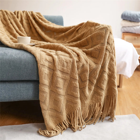 Veloura Cable Knit Throw Blanket