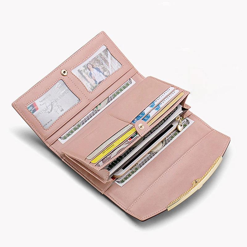 Elegant Ring-Bar Clutch