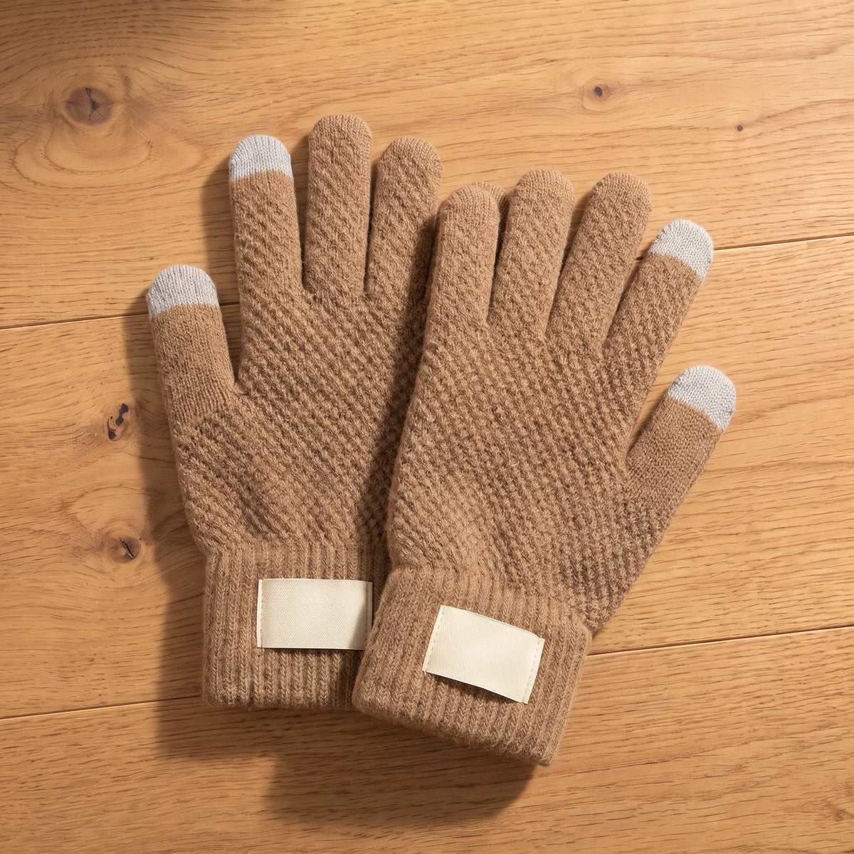 Touchscreen Knit Gloves in Brown