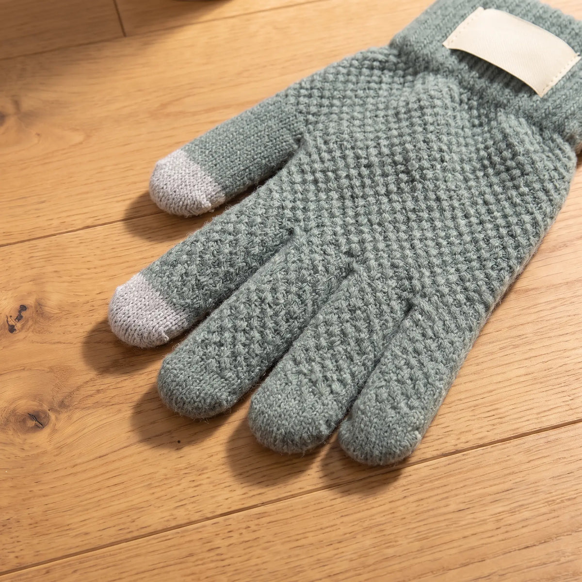 Touchscreen Knit Gloves in Green, touchscreen fingertips and honeycomb knit close-up