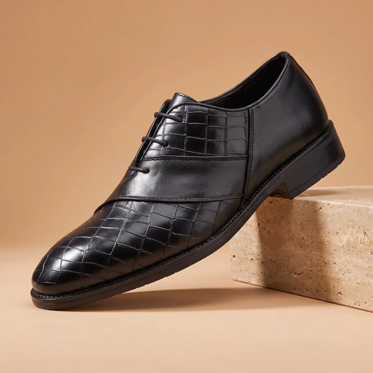 Two-tone croc oxfords in black