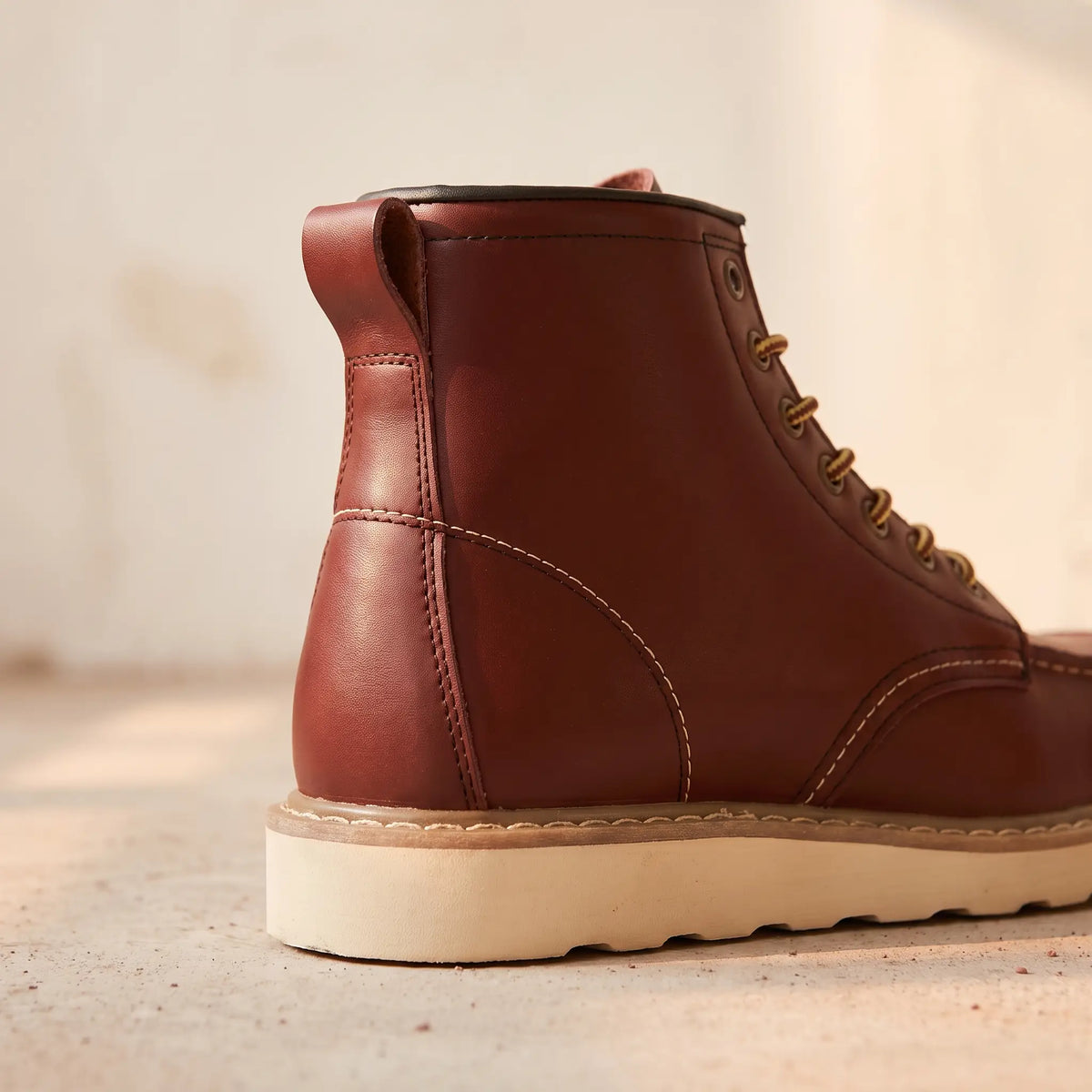 Heel and cream wedge sole of red waterproof leather boots for men