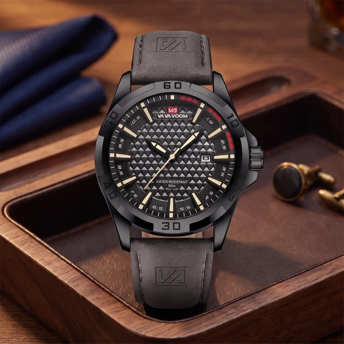 WEEKEND SPORT WATCH in brown, men's 45mm quartz watch with numbered bezel, textured dial, date window and leather strap