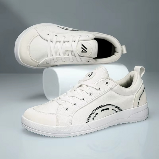 WIDE TOE SPACE SNEAKERS