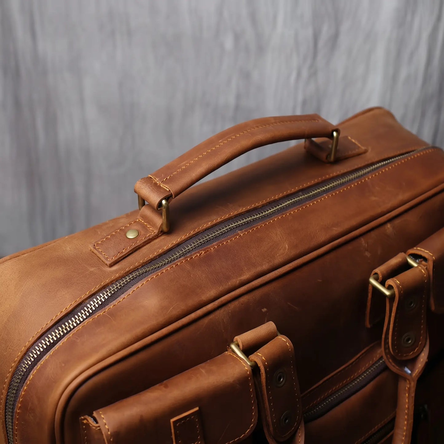 RUGGED COWHIDE HANDBAG