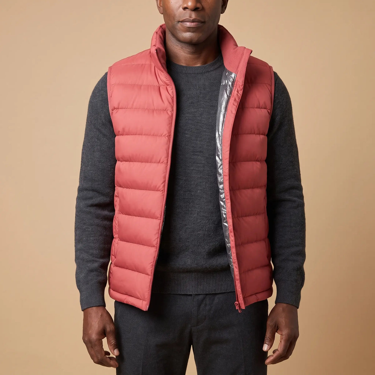 PACKABLE DOWN VEST Red