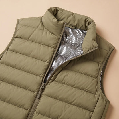 PACKABLE DOWN VEST silver lining and collar detail
