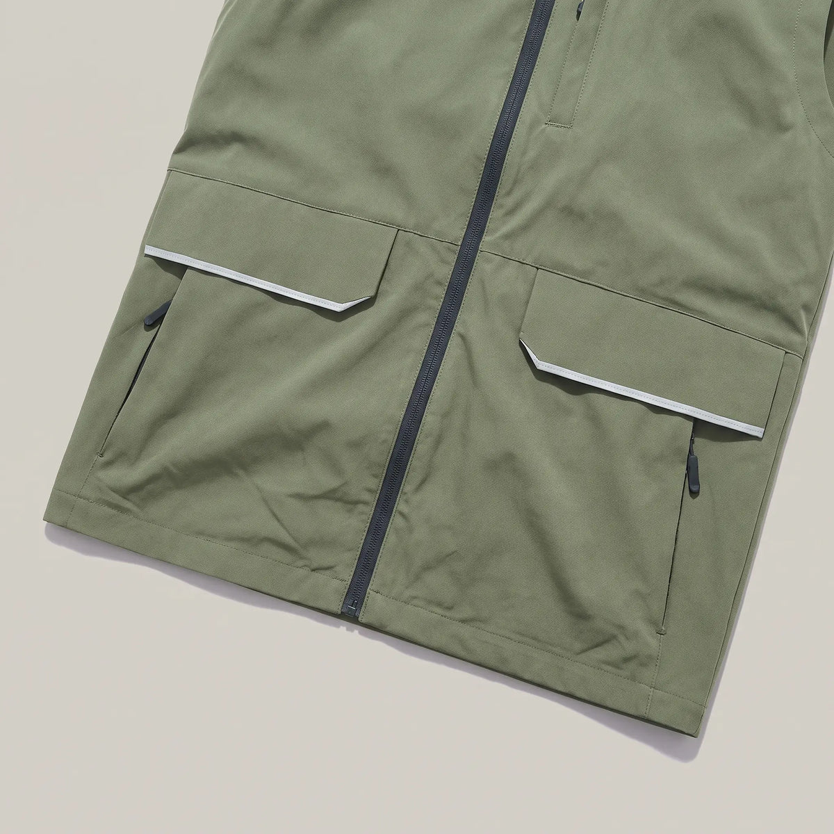 MESH LINED VEST Army Green lower pockets with reflective strips and side zip