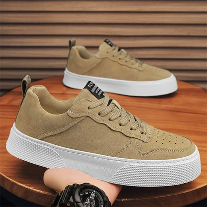 BREATHABLE CASUAL SNEAKERS