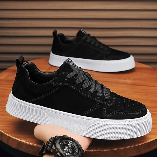 BREATHABLE CASUAL SNEAKERS